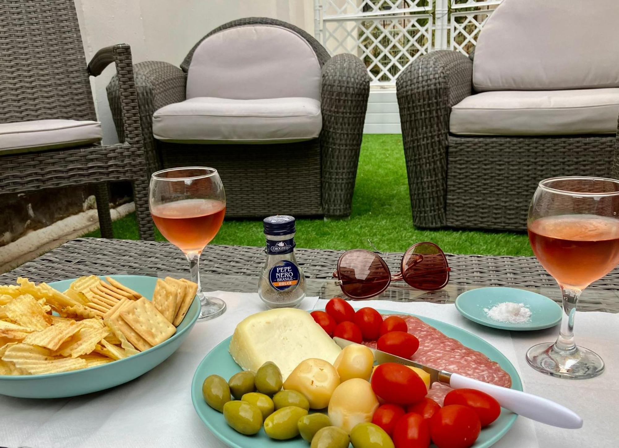 Apartament Andrea'S 12 Bari Zewnętrze zdjęcie