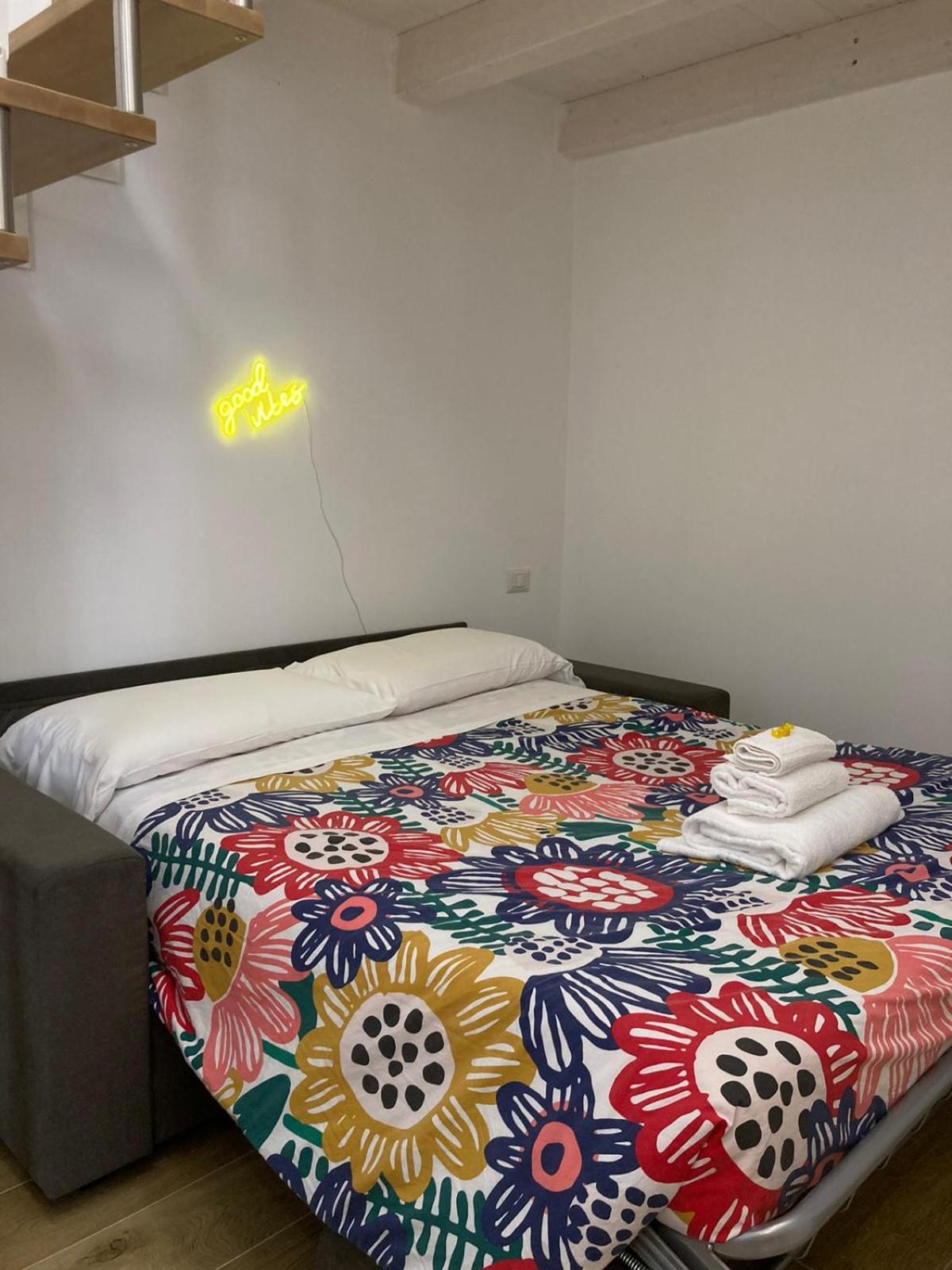 Apartament Andrea'S 12 Bari Zewnętrze zdjęcie